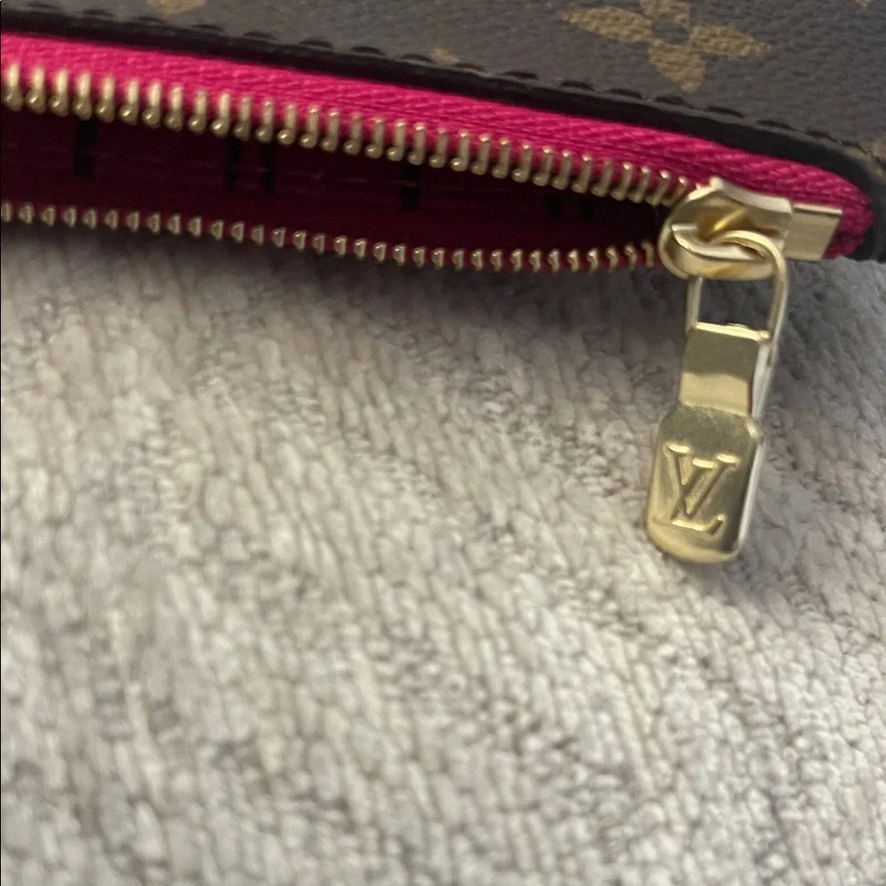 Louis Vuitton Monogram Pochette GM